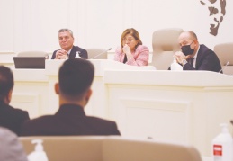 Çok zor bir dönemden geçiyoruz