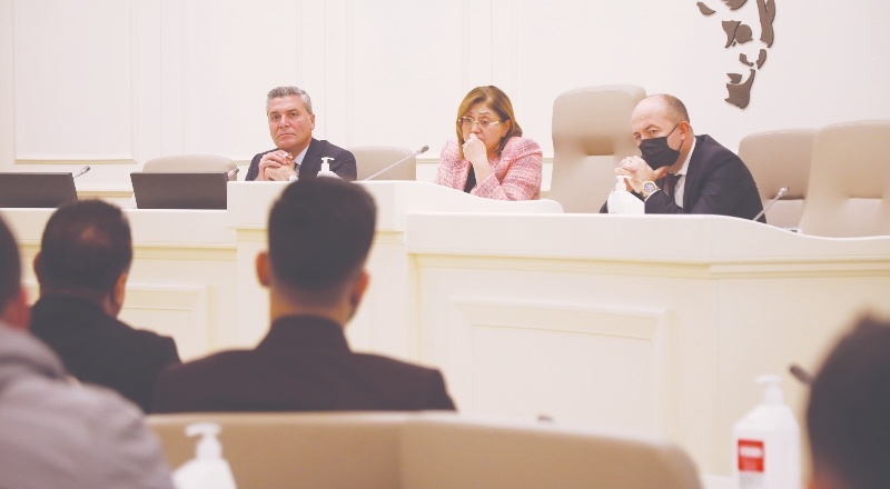 Çok zor bir dönemden geçiyoruz