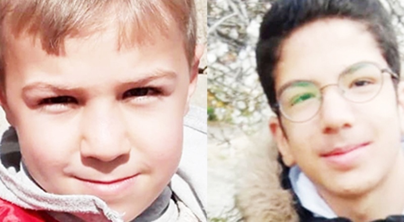 Çöken duvarın altında kalarak can veren 2 çocuk defnedildi