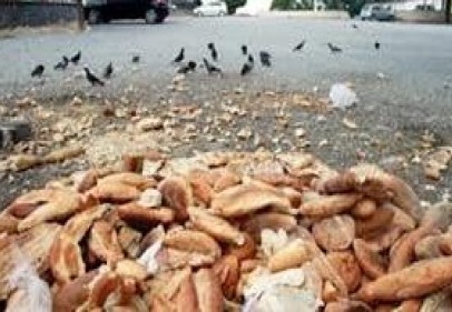 Çöpe atılan ekmek bedeliyle 191 ilkokul, 168 lise yapılabilir