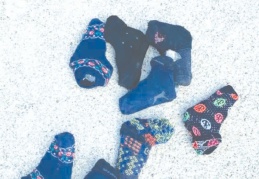 Çoraplardan silah çıktı