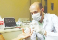 Covid-19 aşısı olanlarda antikor düzeyi araştırılıyor