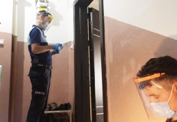 Covid-19 hastalarına 'elektronik bileklik'le takip geliyor, çıkarana 3 bin lira ceza