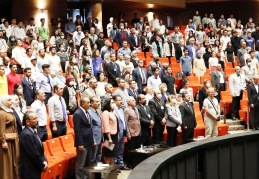 COVİD-19 küresel anlamda ekonomik bir krizi tetikledi