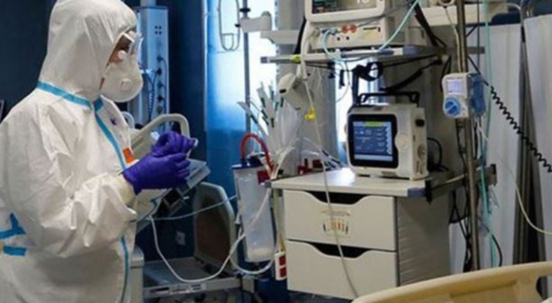 Covid-19 nedeniyle bir haftada bini aşkın kişi öldü