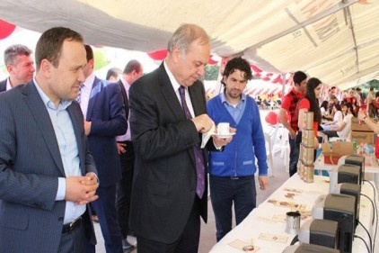 &#8220;Çözüm süreci mutlaka aşılması gereken meselelerden biridir&#8221;