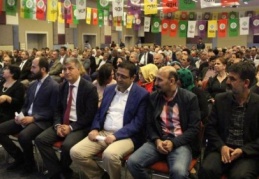 Çözüm süreci, saltanat hesabı yapanlar tarafından bitirildi