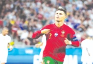 Cristiano Ronaldo golünü attı tarihe geçti