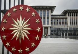 Cumhurbaşkanı, bir veya daha fazla Cumhurbaşkanı yardımcısı atayabilecek