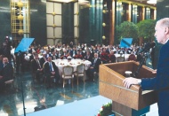 Cumhurbaşkanı Erdoğan: “Bayramda Nurdağı ve Türkoğlu'nda ilk köy evlerinin teslimatını yapacağız"