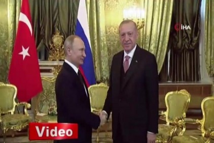 Cumhurbaşkanı Erdoğan ile Putin bir araya geldi