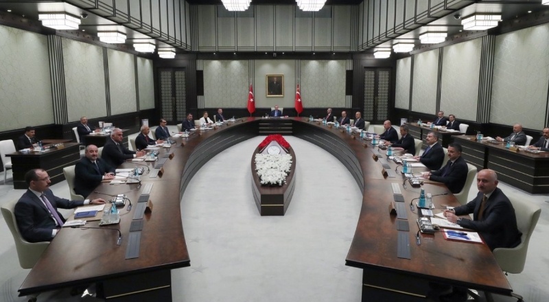 Cumhurbaşkanlığı Kabinesi bugün toplanıyor: 10 büyükelçi meselesi de masada