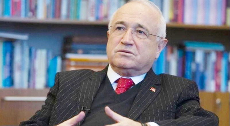 Cumhurbaşkanlığı YİK Üyesi Çiçek: Toplumun dikiş noktalarına jilet atıyoruz, çok tehlikeli