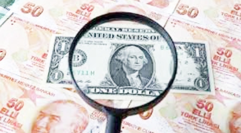 'Cumhuriyet tarihinin en büyük kur atağı ve bağlı olarak enflasyon rakamları ile yüzleşeceğiz.'