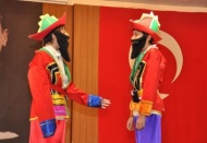 Cumhuriyeti Hacivat ve Karagöz anlattı