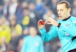 Cüneyt Çakır, Şampiyonlar Ligi'nde 50. maçını yönetecek