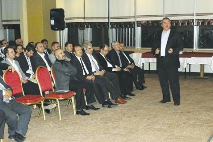 Daha katılımcı, şeffaf ve demokratik bir Anayasa yapılmasını bekliyoruz
