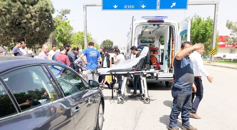 Dakikalarca yerde kaldı