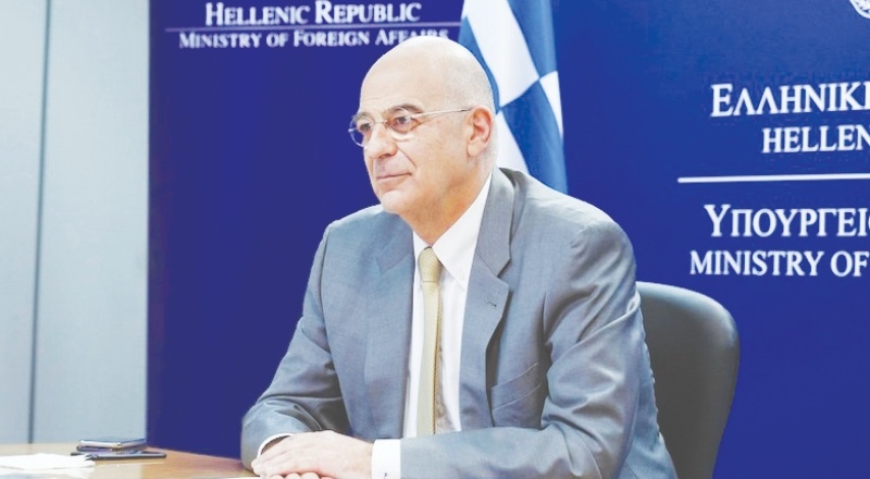 Dandias: Bize saldırmak isteyen bir ülke ABD askerlerinin varlığını dikkate almak zorunda