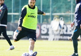 Dar alan çift kale maçın kazananı yeşil takım oldu