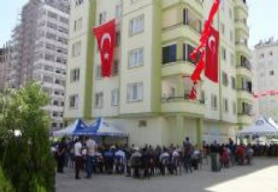 Darbe arbedesinde can verdi