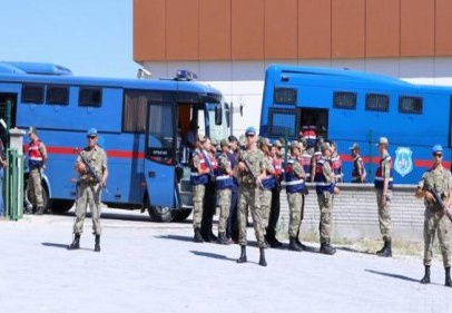 Darbeciler, Ankara’ya Hakkari’den 2 helikopter istemiş