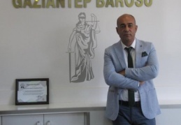 Davalar, sebepsiz ve anlamsız şekilde uzuyor