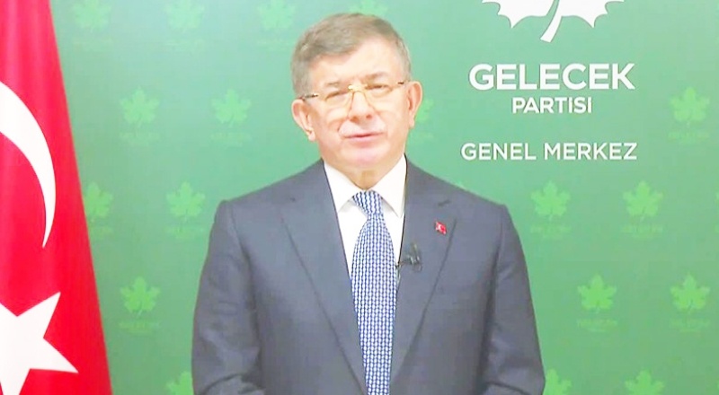 Davutoğlu, Melih Bulu'ya istifa çağrısında bulundu