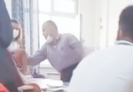 Dayakçı felsefe öğretmeni açığa alındı