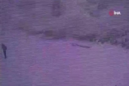 Define arar gibi kayıp dağcıları dedektörle arıyorlar
