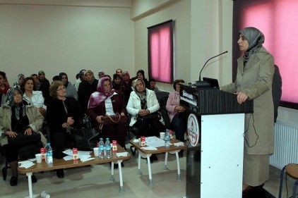 &#8216;Değişen ve Gelişen Dünyada Engelli Annelerinin Rolü&#8217; vurgulandı
