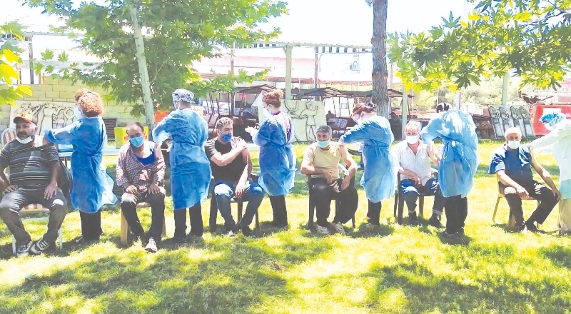 Delta varyantının önüne geçilemiyor