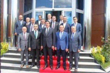 Demirdeki KDV yüzde 18&#039;den 9&#039;a düşürülsün