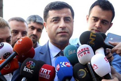 Demirtaş: Barış Sadece Bir Adım Ötemizde Duruyordu