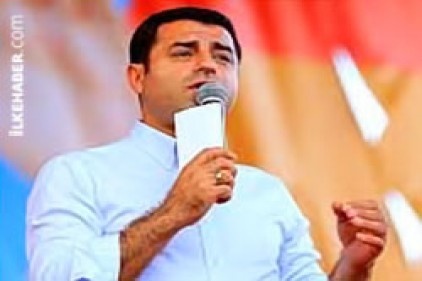 Demirtaş: Bizi seçime bağımsız girmeye zorlayanlara aldırmayın