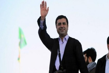 Demirtaş: &#039;2016&#039;da barıştan bahsedeceğiz&#039;