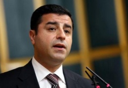 Demirtaş: Tahriklere karşı en iyi ilaç barış