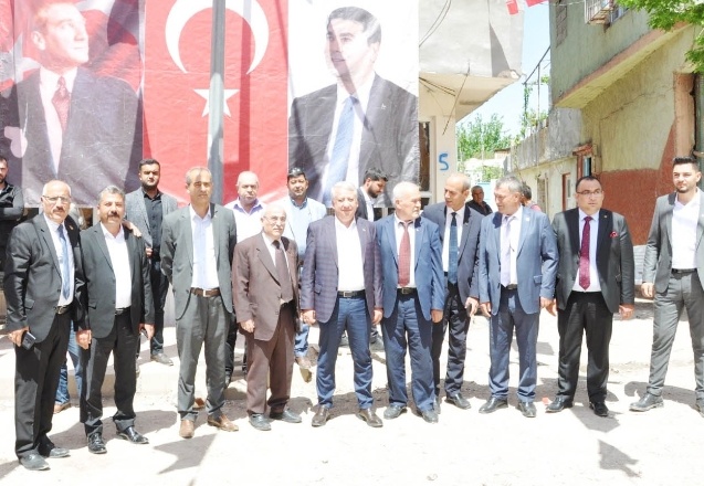Demokrat Parti Araban İlçe Başkanı Hacı Kahraman oldu
