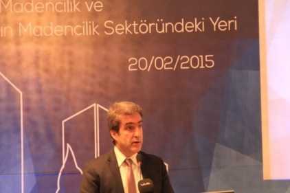 Demokratik yaşam için yasakları ayaklar altına almak lazım