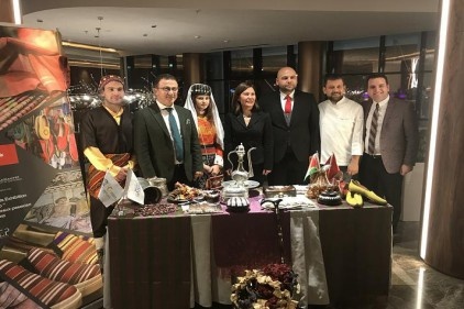 Deniz Köken ile Minsk Başkan Vekili Aleksandar Krepak bir araya geldi