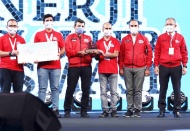 Denize dökülen petrolü çok kısa sürede toplayacak ürün geliştirildi