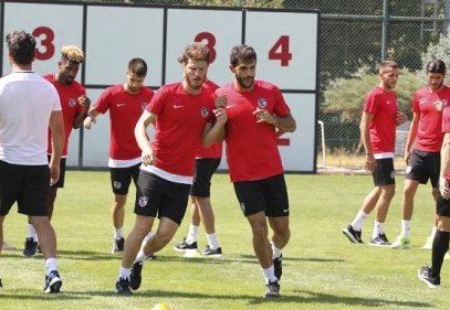 Denizlispor’a çifte antrenmanla hazırlık