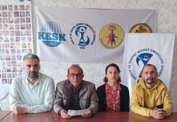 Deprem bölgelerinde sağlık enkaz altında kaldı