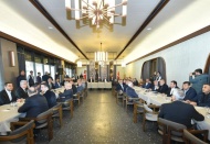 Deprem bölgelerindeki firmaların çalışanlarına yapacağı nakdi yardımlar vergiden muaf tutulsun