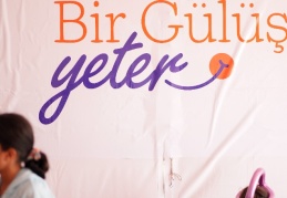 Deprem bölgesindeki çocuklar için Hepsiburada “Bir Gülüş Yeter” etkinlikleri başladı