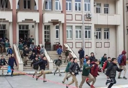 Deprem bölgesindeki iki ilde de okullar açılıyor!