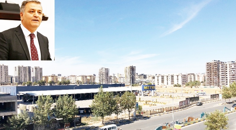 Deprem toplanma alanı imara açıldı, 15’er katlı binalarla dolduruldu