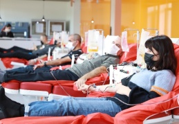 Depremde kan stokları azaldı