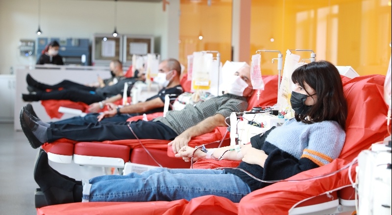 Depremde kan stokları azaldı