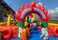 Depremzede çocuklar eğlenceli etkinliklerde buluşuyor